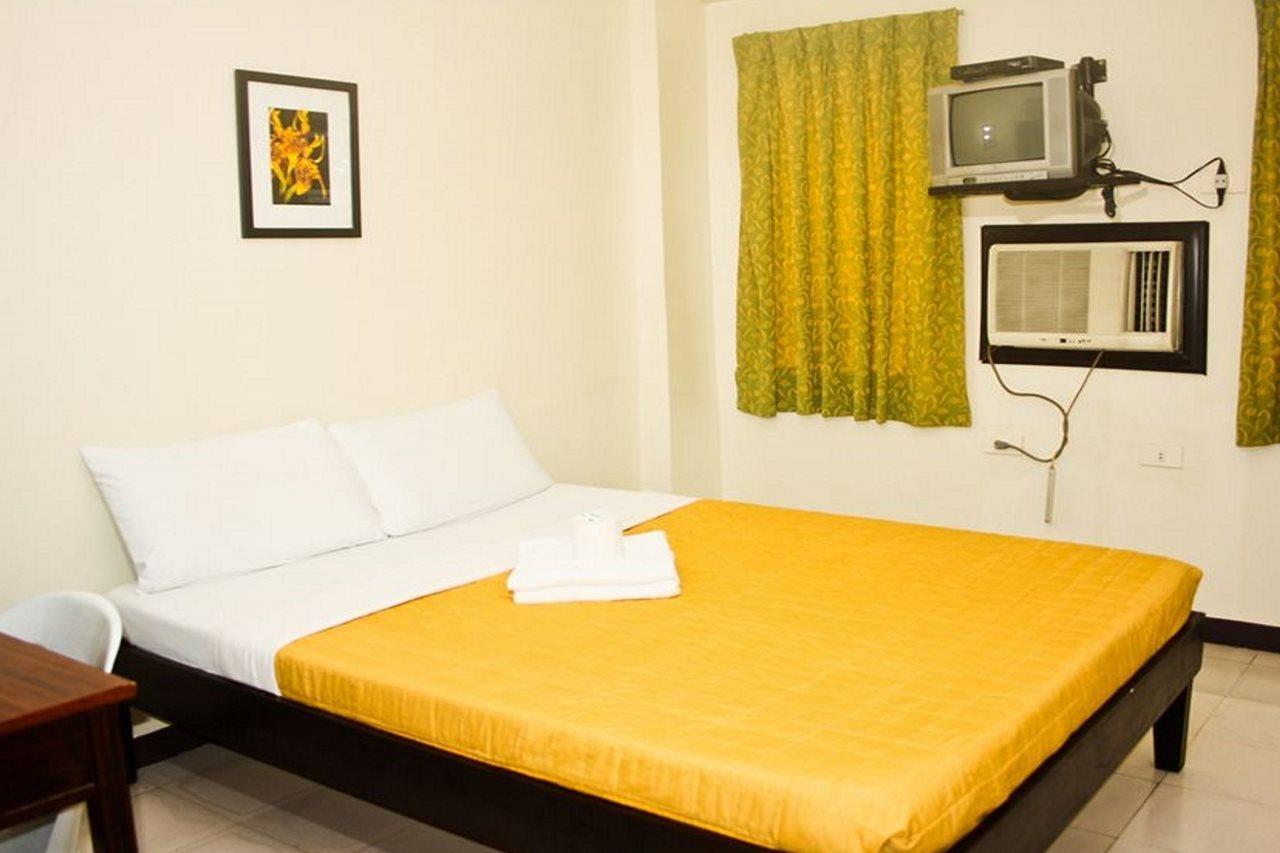 Verbena Hotel Cebu Exterior photo